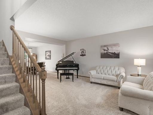 5475 Trailhead Lane SE, Prior Lake, MN 55372