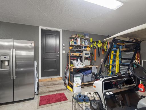 5475 Trailhead Lane SE, Prior Lake, MN 55372