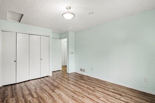 2053 Edgerton Street, Maplewood, MN 55117