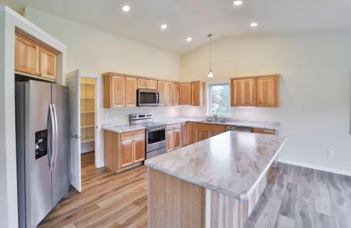 11946 Joneswood Circle, Baxter, MN 56425