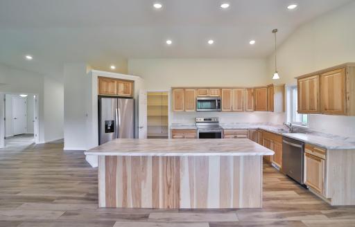 11946 Joneswood Circle, Baxter, MN 56425