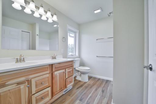 11946 Joneswood Circle, Baxter, MN 56425