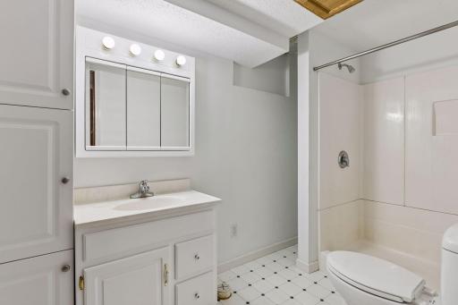 large 3/4 basement bath!