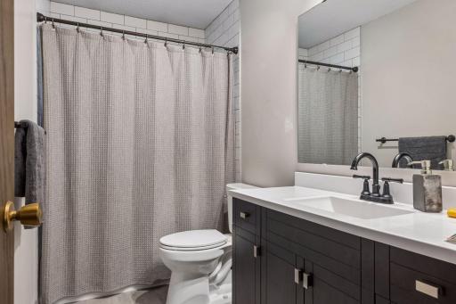 16551 Franklin Trail SE, Prior Lake, MN 55372