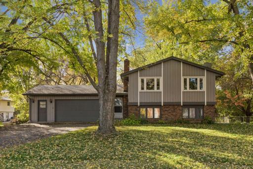 16551 Franklin Trail SE, Prior Lake, MN 55372