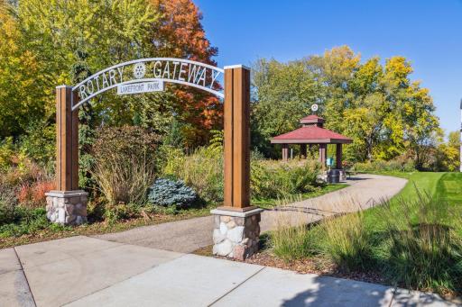 16551 Franklin Trail SE, Prior Lake, MN 55372