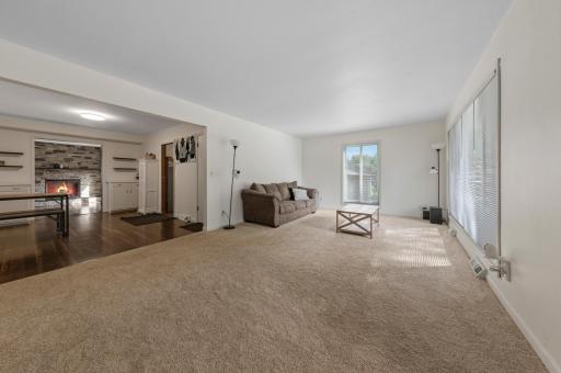 805 9th Avenue NE, Waseca, MN 56093