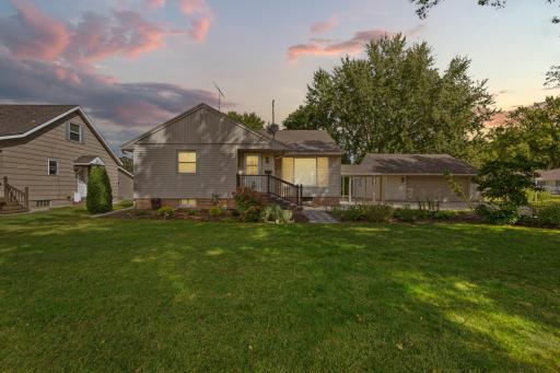 805 9th Avenue NE, Waseca, MN 56093