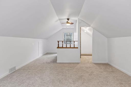 3801 26 1/2 Avenue N, Robbinsdale, MN 55422