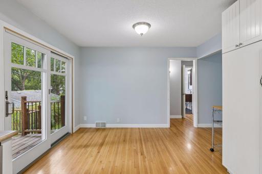 3801 26 1/2 Avenue N, Robbinsdale, MN 55422