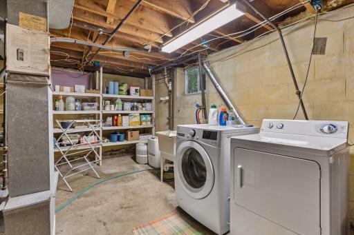 3801 26 1/2 Avenue N, Robbinsdale, MN 55422