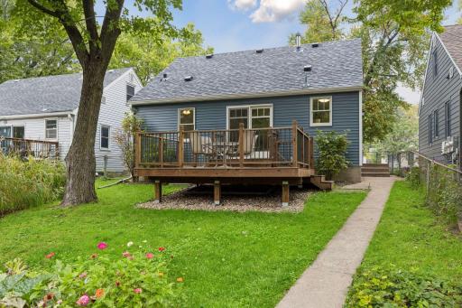 3801 26 1/2 Avenue N, Robbinsdale, MN 55422