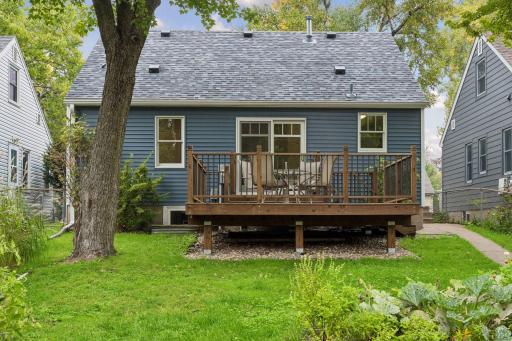 3801 26 1/2 Avenue N, Robbinsdale, MN 55422