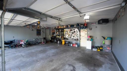 895 Marigold Drive, Cambridge, MN 55008