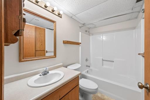 14310 14th Avenue N, Plymouth, MN 55447