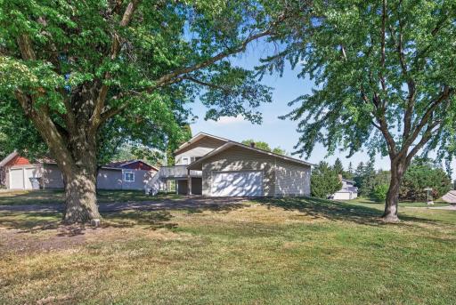 14310 14th Avenue N, Plymouth, MN 55447