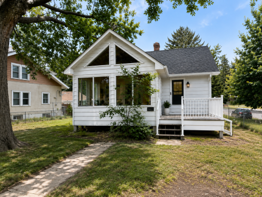 812 Pedersen Street, Saint Paul, MN 55119