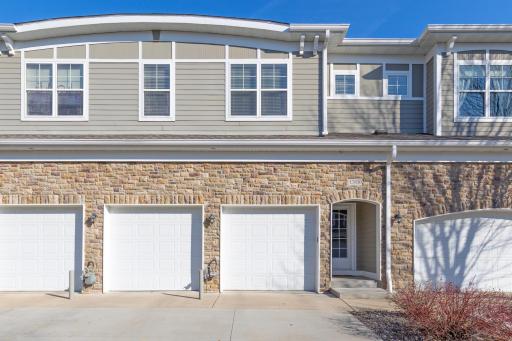 17830 Valley Cove Court, Minnetonka, MN 55391