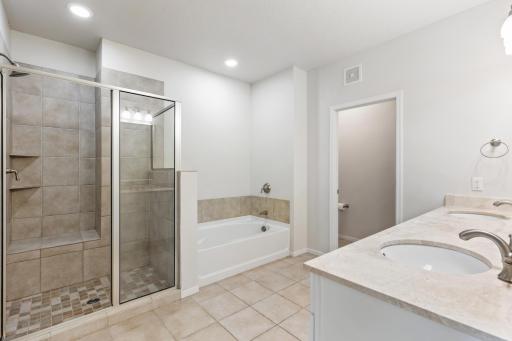 17830 Valley Cove Court, Minnetonka, MN 55391