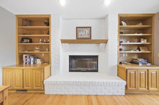 10-web-or-mls-4630_Valley_Forge_Ln_N_Minneapolis_MN_55442_026-2.jpg