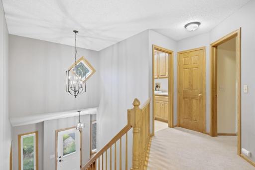 31-web-or-mls-4630_Valley_Forge_Ln_N_Minneapolis_MN_55442_014.jpg