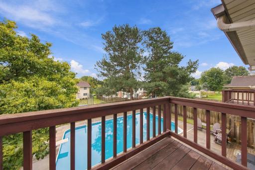 43-web-or-mls-4630_Valley_Forge_Ln_N_Minneapolis_MN_55442_004.jpg
