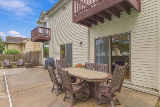 49-web-or-mls-4630_Valley_Forge_Ln_N_Minneapolis_MN_55442_042.jpg