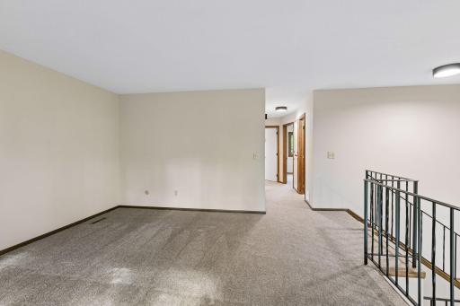1080 Churchill Circle, Shoreview, MN 55126