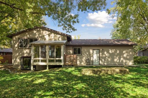 1080 Churchill Circle, Shoreview, MN 55126
