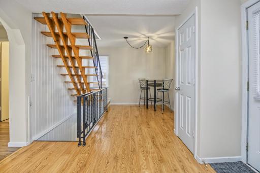 653 4th Avenue S, South Saint Paul, MN 55075