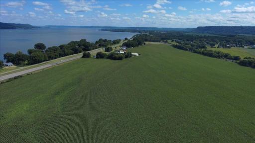Showing proximity to Lake Pepin