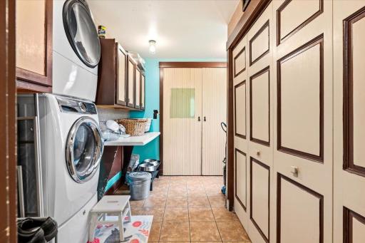 Main floor laundry Mudroom