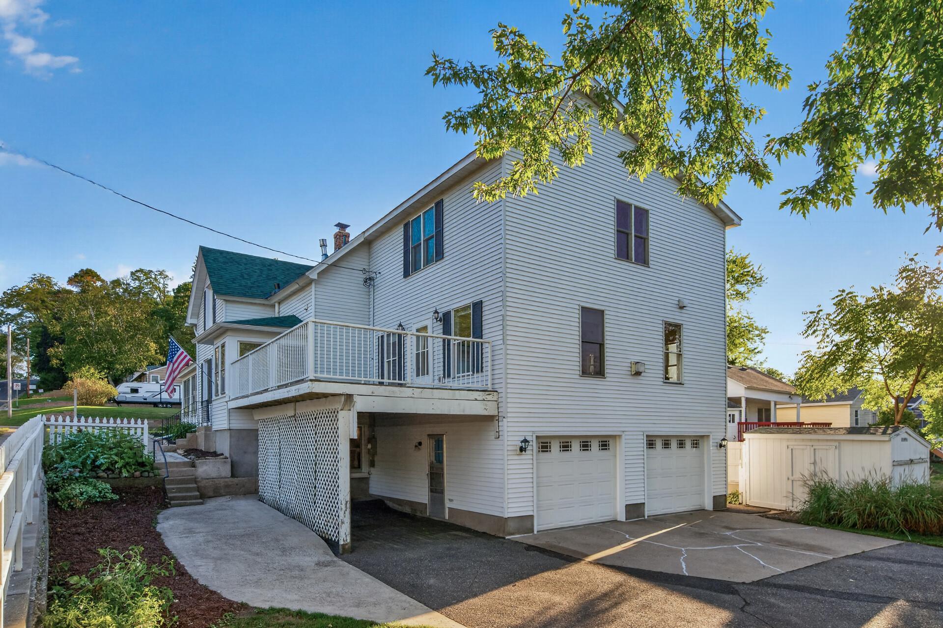 2 Car Garage w/ Extra Parking