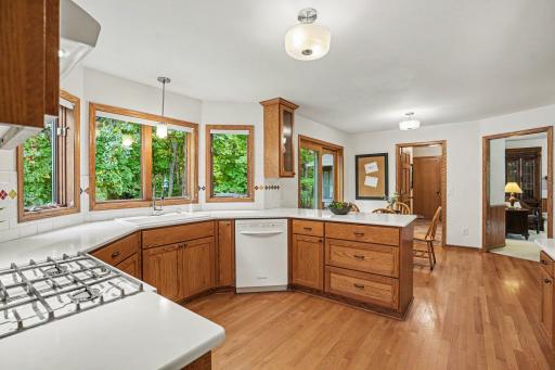 18604 Kristie Lane, Eden Prairie, MN 55346