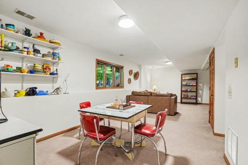 18604 Kristie Lane, Eden Prairie, MN 55346