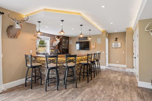 11003 Wesley Dr-MLS-33.jpg