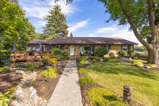 15601 Summit Drive, Eden Prairie, MN 55347