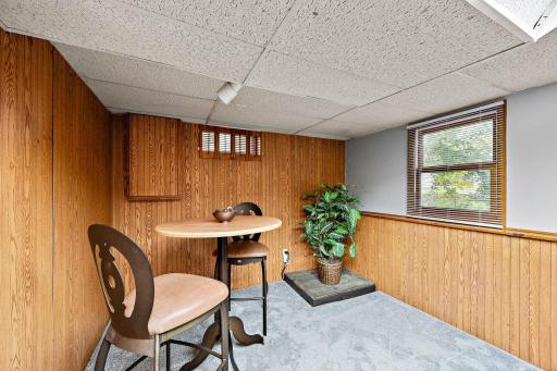 Bonus area for your office, flex or workout room!