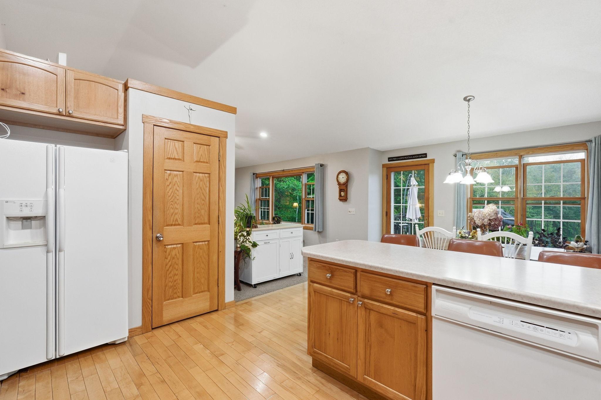 7-web-or-mls-397_175th_St_Osceola_WI_54020_011.jpg