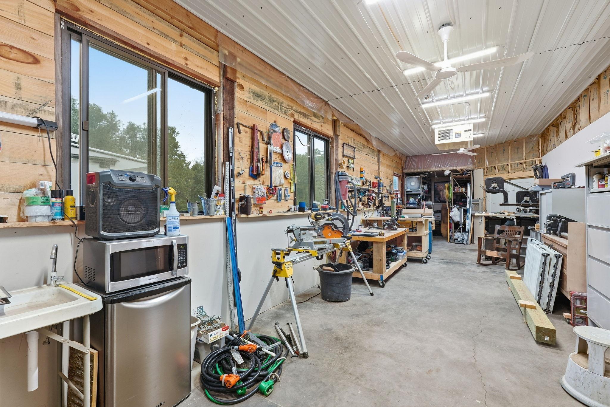 Large heated/insulated workshop in pole shed