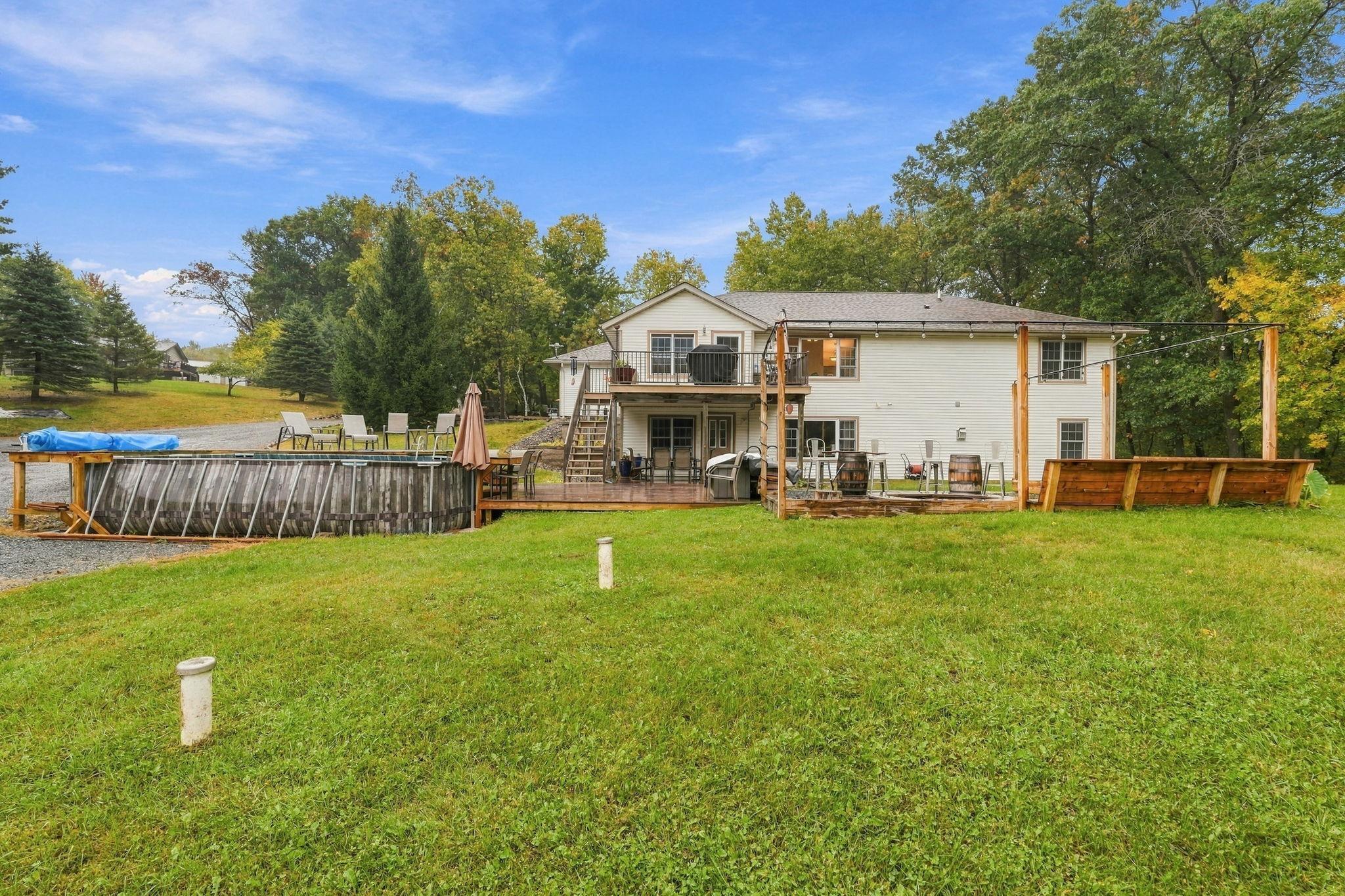31-web-or-mls-397_175th_St_Osceola_WI_54020_030.jpg
