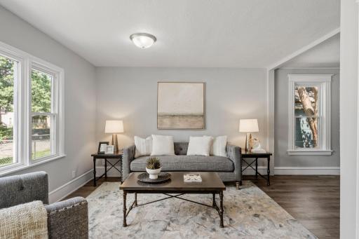 13-web-or-mls-3726 Fremont Ave N-13.jpg