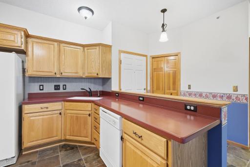 8500 Franlo Road, 205, Eden Prairie, MN 55344