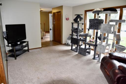 107 Circle Drive, Sibley, IA 51249