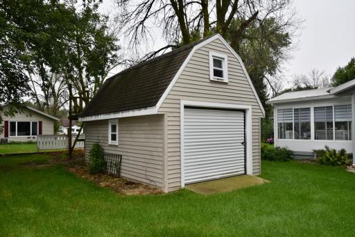 107 Circle Drive, Sibley, IA 51249