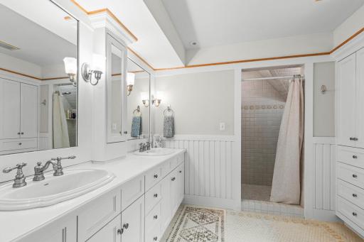 5955 Maple Forest, Mound, MN 55364