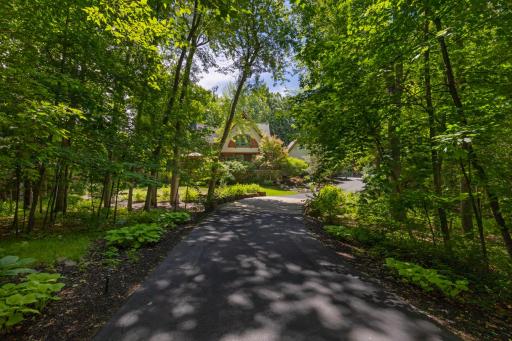 5955 Maple Forest, Mound, MN 55364