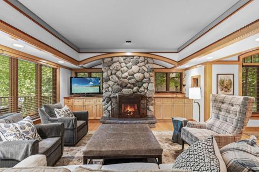 5955 Maple Forest, Mound, MN 55364