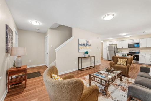 1360 Winthrop Street N, 2, Saint Paul, MN 55119