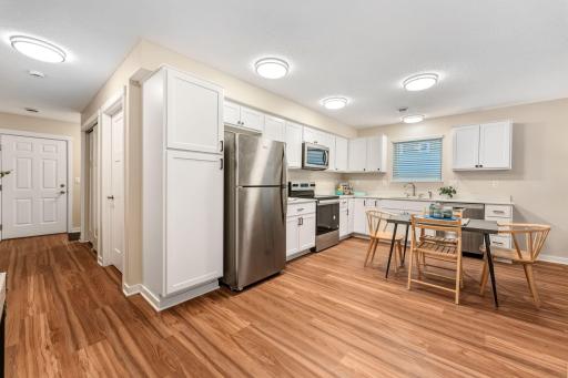 1360 Winthrop Street N, 2, Saint Paul, MN 55119